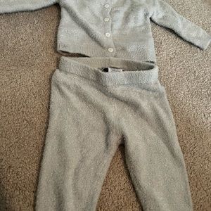 Barefoot dreams set, newborn size, light blue